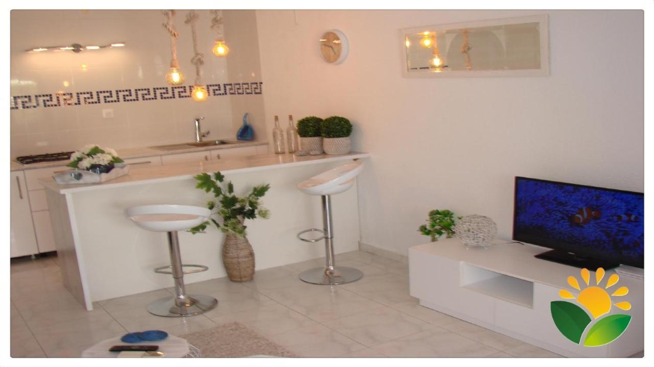 Casa Griega Albir. Modern & Cosy Greek Style Holiday Home アルビール エクステリア 写真